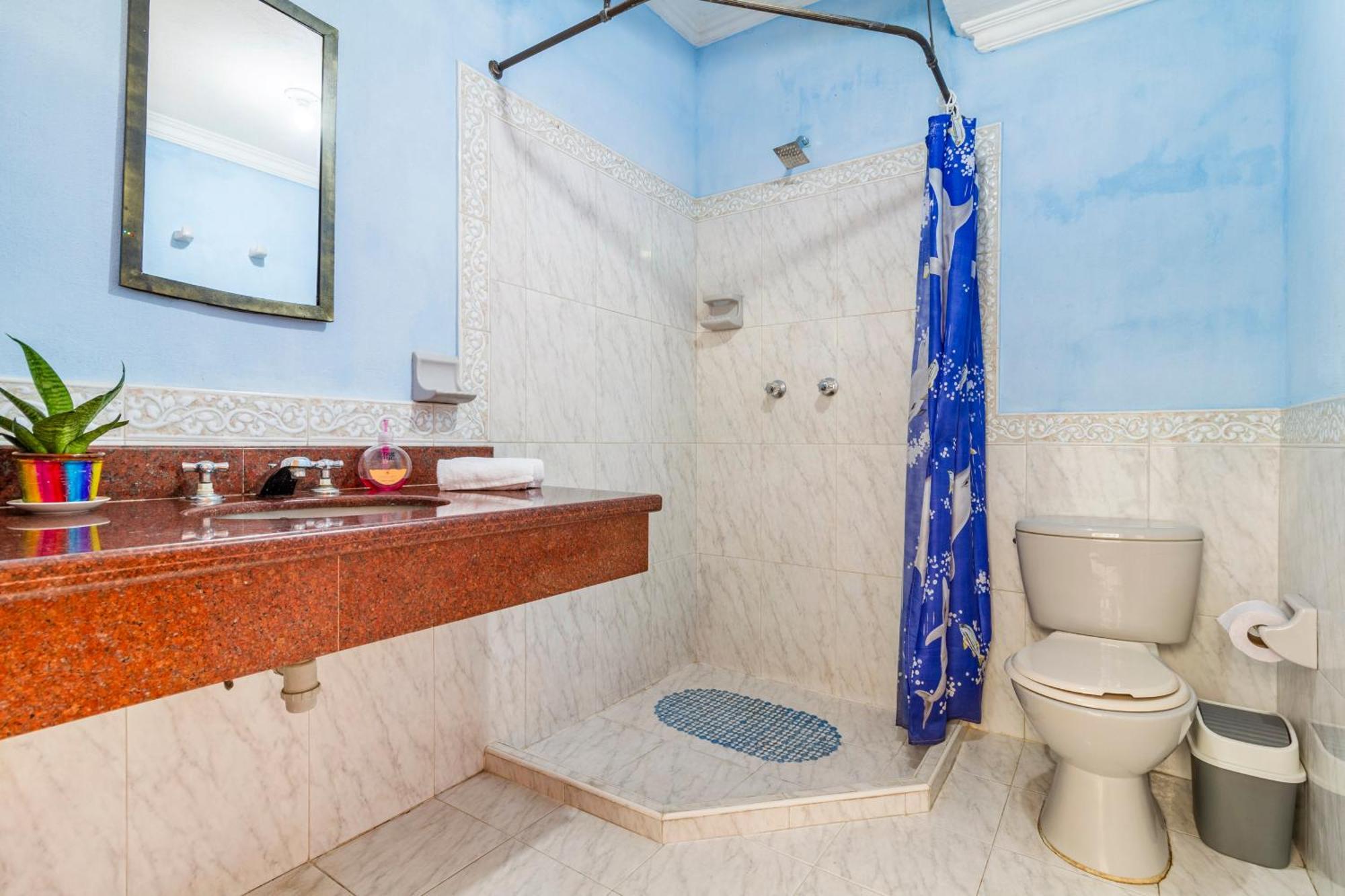 Cartagena Hostal Cartagonova - Habitaciones Privadas Y Amplias Cerca A Zonas Turisticas מראה חיצוני תמונה